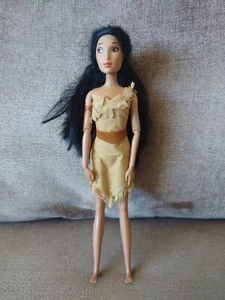 Disney Pocahontas Doll wearing her original dress - Picture 1 of 7
