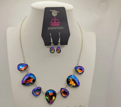 Collar Paparazzi 🦄 Opulencia de Otro Mundo 🌈 Derrame de Aceite 🌈 💜 Favorito de los Fan🔥NUEVO CON ETIQUETAS Foto 1 de 4