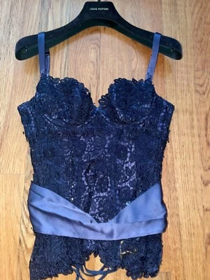 corsé agente provocador  Foto 1 de 4