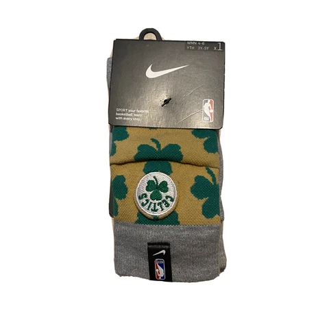 NIKE KIDS BOSTON CELTICS COURTSIDE SOCKS SIZE S CK6890 063 GREY Cover
