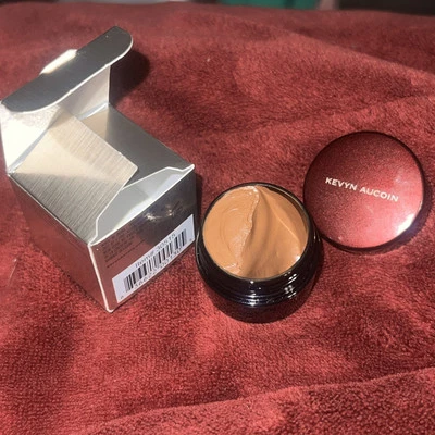 Kevyn Aucoin Skin Enhancer SX15 0.63 oz. *NIB* Full Size - Image 1 of 4