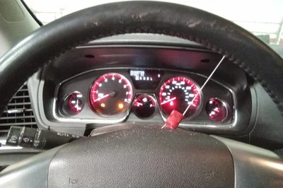 Calibre velocímetro Acadia OE 2015 97 k millas GMC Foto 1 de 4