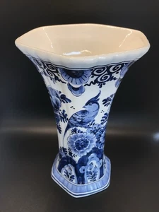 Vintage handbemalte Blumenvase Delfter Blauw - signiert und nummeriert - Bild 1 von 7