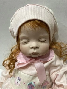 Sugar Britches Stiefel Tyner 1987 schlafendes Baby Mädchen Puppe rote Haare lang gewellt - Bild 1 von 11