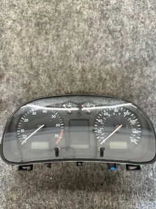 2004-2006 Volkswagen Golf Speedometer KPH Instrument 135k Cluster 880.482.01 OEM - Picture 1 of 6