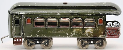 Pre War Lionel Standard Gauge Green New York Central Lines Observation Car - Image 1 of 4