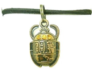 Nuevo Collar Colgante Escarabajo Egipcio ESCARABAJO con Cristales Dorados Tono Cobre - Imagen 1 de 3