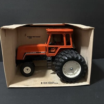 1/16 Vintage Allis Chalmers 8030 Die-Cast Toy Tractor W/Box - Image 1 of 3