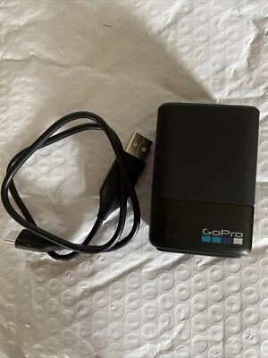 GoPro - Cargador de batería doble AJDBD-001 Foto 1 de 3