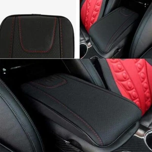 Cubierta de reposabrazos de consola central de cuero negro apta para Ford Mustang 2015-2021 - Imagen 1 de 6