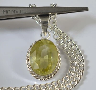 Colgante natural de 12,75 quilates de zafiro amarillo ovalado certificado con piedras preciosas regalo de cumpleaños Foto 1 de 4