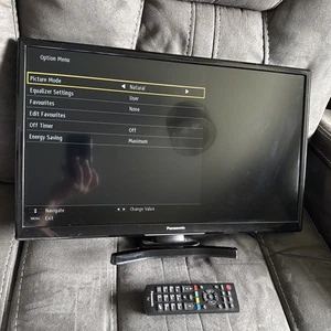Panasonic TX-24E302B 24" LCD TV Freeview HD HDMI 720p With Remote - Picture 1 of 6