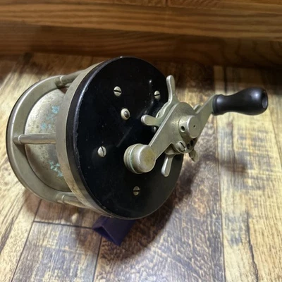 Vintage Pre-Bronson J. Carrete A. Coxe “LA Coxe” 6/0 “versión atornillada”, funciona Foto 1 de 4