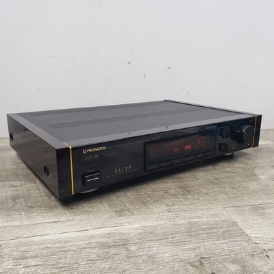 *SEE VIDEO* -WORKS- Pioneer Elite SP-91D Dolby Pro Logic Surround Processor - Image 1 of 4