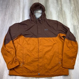 REI Co-op Regenjacke Herren XL Kupfer Orange Rainier Kapuze Spitze 2,5L Wasserdicht - Bild 1 von 12