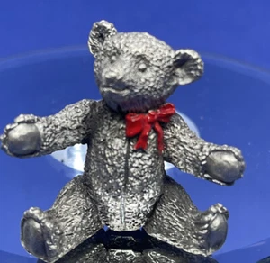 Vintage 1983 Fine Pewter ~ Bear With Red Bow - Picture 1 of 7