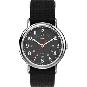 Timex Weekender Classic Unisex Black Watch T2N647 - Picture 1 of 4