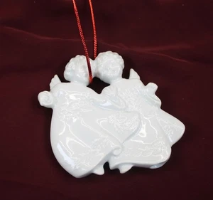 Haviland Limoges 1982 Caroling Angels Christmas Ornament No Box Signed - Picture 1 of 8