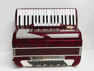 Ariston FISARMONICA VINTAGE 60' Funziona ma vanno riguardati 8 tastini vedi foto - Imagen 1 de 4