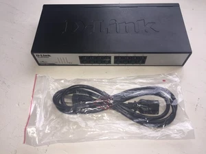 D-Link 16-Port 10/100 Fast Ethernet Switch w/Power Cord DSS-16+ - Picture 1 of 3
