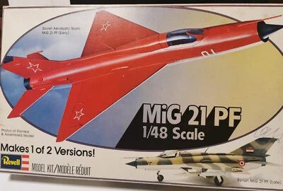 Revell MiG-21PF Makes 1 of 2 versions No. H-237 1:48 - Immagine 1 di 4