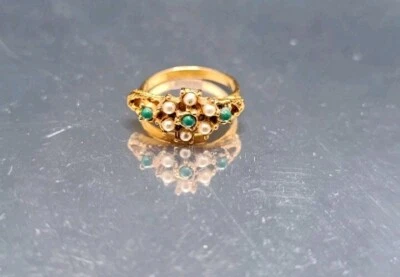 人造绿色和白色珍珠复古戒指未签名尺寸 5.5 - 7.5 可调节 — 第 1/4 张图片