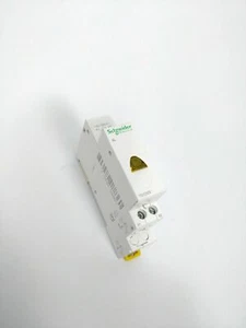 Schneider Electric A9E18324 iIL Signal lamp yellow LED - Picture 1 of 6