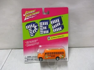 Johnny Lightning Pez 1956 Chevy School Bus - Picture 1 of 2