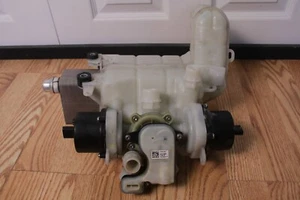 2017-2022 Tesla Model 3 Coolant Superbottle Chiller Pump Tank Reservoir Bottle - Picture 1 of 8