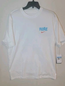 Men's The Nike Swoosh T Shirt Size M NWT - Picture 1 of 7