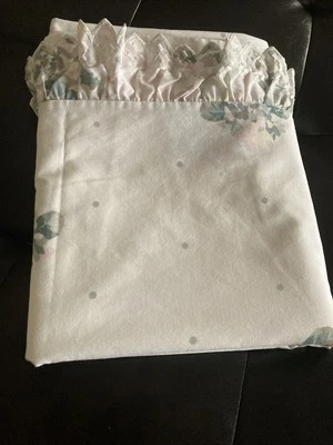 Vintage Lady Pepperell Full Flat Sheet Floral Pattern Ruffle Lace 70’s MCM USA - Image 1 of 4