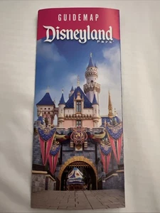 Nuevo *Edición Especial* Disneyland 70th Celebration Castle Mapa Guía 2025 - Imagen 1 de 3