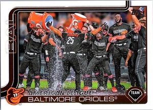 Baltimore Orioles 2025 Topps #170 Baltimore Orioles - Picture 1 of 2