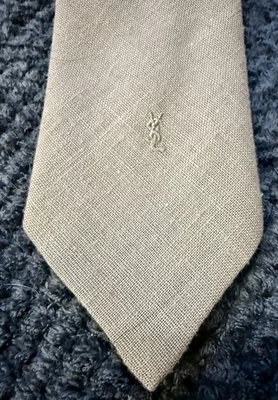 Corbata de cuello vintage YSL Yves Saint Laurent logotipo topo años 80 aspecto de lino usada en excelente estado clásica Foto 1 de 4