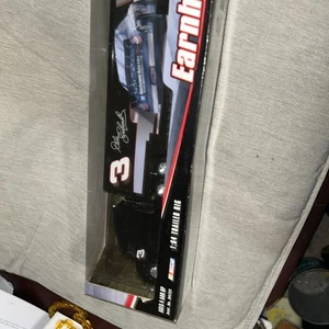 Dale Earnhardt #3 Goodwrench Service Trailer Rig Action Winner's Circle Diecast - Bild 1 von 7