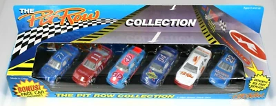 JUEGO DE 6 RÉPLICAS DE AUTOS AUTÉNTICAS NASCAR FUNDIDAS A PRESIÓN SERIE PIT ROW Foto 1 de 4
