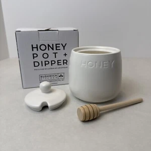 New Bushwick Kitchen Honey Pot with Dipper Ceramic Jar with Lid 14 oz White - Picture 1 of 7