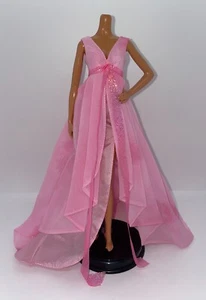 Barbie Cristal Fantasía Rosa Cuarzo Modelo Musa Muñeca Conjunto Vestido Vestido Chifón Vestido - Imagen 1 de 6