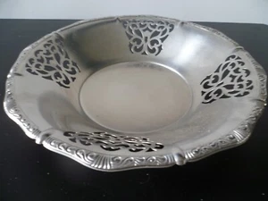A Vintage Italian 'Alfra Alessi' Reticulated 18/10 Stainless Steel Bread Basket - Picture 1 of 7