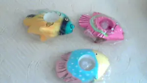Anillos ligeros de madera para servilletas de peces tropicales 4"" x 2,75"" conjunto de 3 NUEVOS en paquete. - Imagen 1 de 5