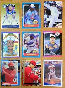 Lote a granel de béisbol, fútbol, hockey - estrellas, novatos, corte - más de 2500 tarjetas - Imagen 1 de 1