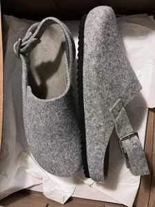 Felt Slippers-Unisex - Picture 1 of 3