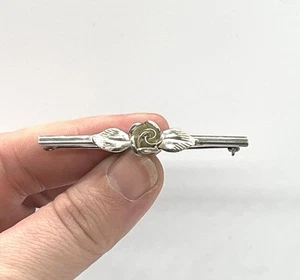 Spilla a cuore in argento sterling e fiori di rosa vintage - Foto 1 di 5