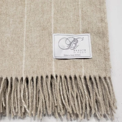 Manta de lana de cordero Bronte by Moon Merino a rayas beige Foto 1 de 4