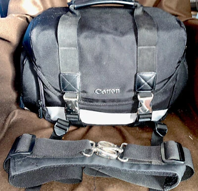 Bolsa para cámara Canon Deluxe Foto 1 de 4