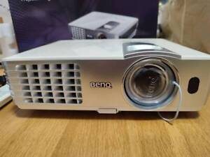 BenQ W1080ST Full HD Heimkino-Projektor