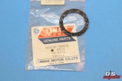 NOS YAMAHA TX650 XS1 XS2 CHAIN TENSIONER CASE GASKET 90430-30051-00  - Image 1 of 3