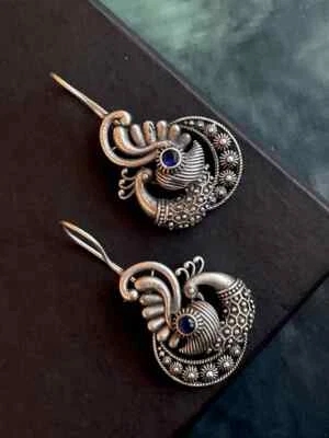 Peacock shape Black Polish Stud Earring - Image 1 of 3