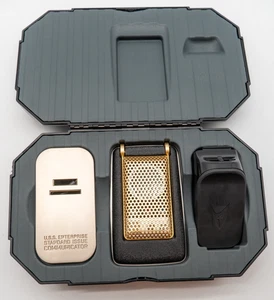 The Wand Company Star Trek Bluetooth Communicator Premium Prop Replica - Bild 1 von 5