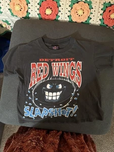 T-shirt grafica vintage anni 90 Detroit Red Wings Slapshot Youth M Oasis Sports NHL - Foto 1 di 12